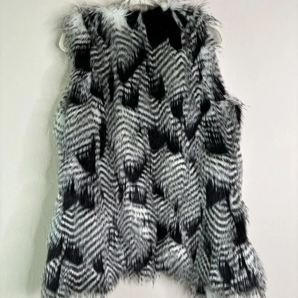 BSABLE Rabbit Fur Vest - Picture 3 of 4